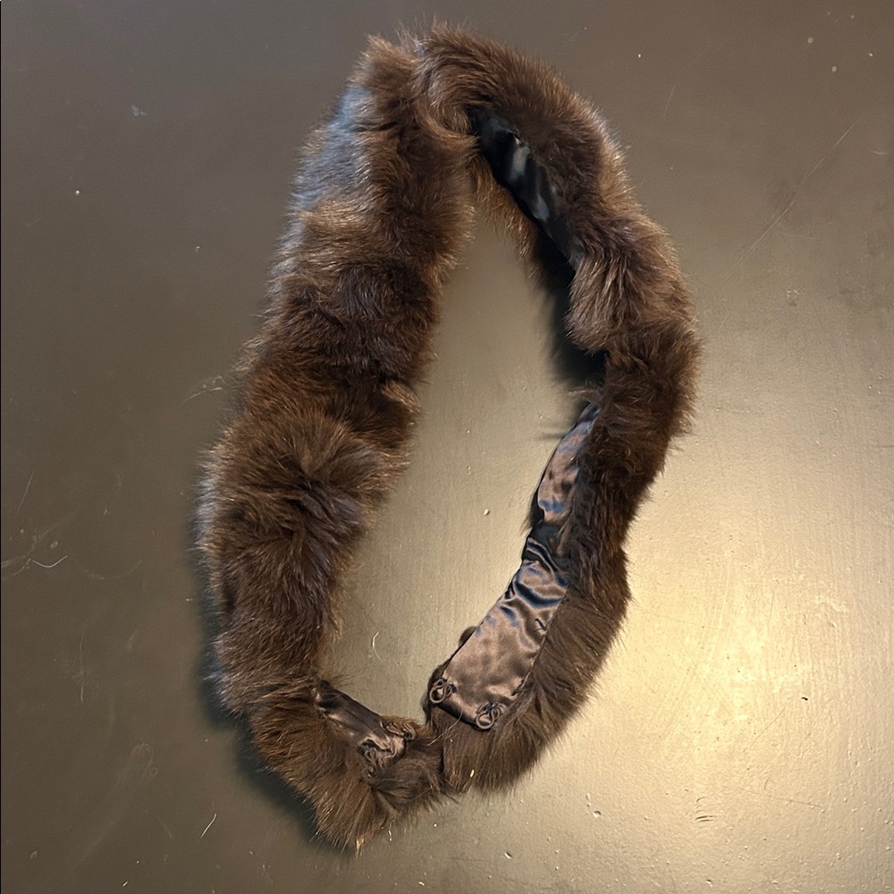 Elegant Brown Fur Scarf